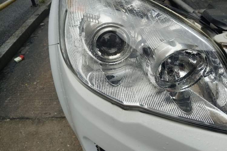 Used Haval H6 2015 Upgraded Model 1.5T Manual Two-Wheel Drive Urban Version Right Front Headlight