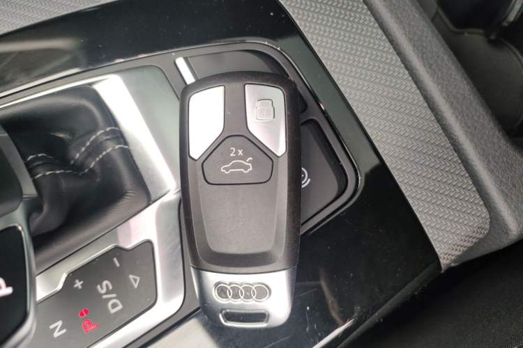 Used Audi Q5L 2022 Updated 40T Luxury Dynamic Edition