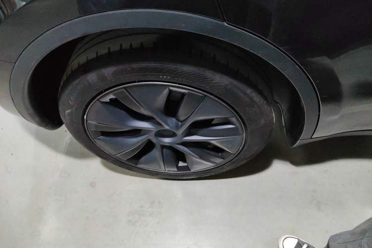 Used Tesla Model Y 2024 Rear-Wheel-Drive Version
