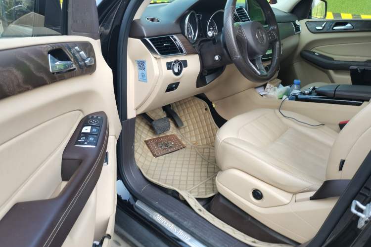 Used Mercedes-Benz GLE 2016 GLE 320 4MATIC Dynamic Edition Driver Seat