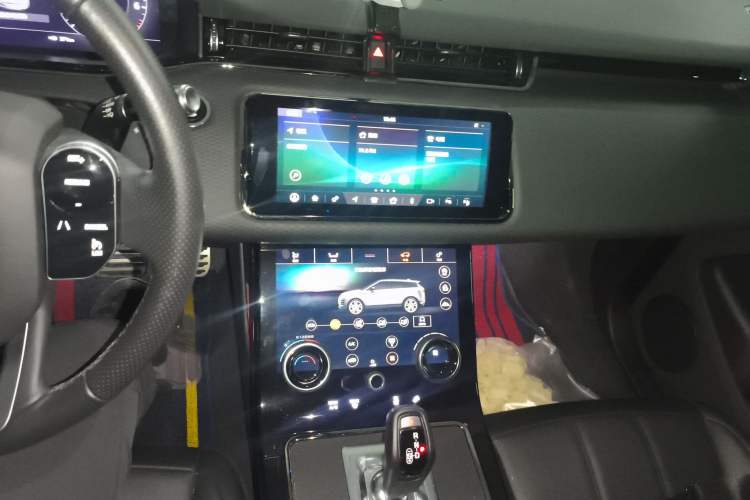 Used Land Rover Range Rover Evoque 2020 249 PS R-DYNAMIC S Black Edition Sport Version