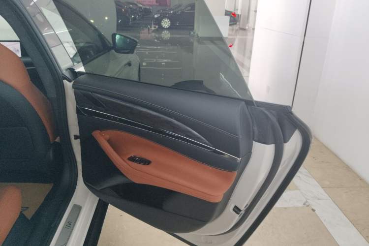 Used IM L7 2022 Dynamic Model
