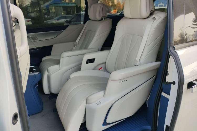 Used Buick GL8 New Energy 2024 Lu Zun Luxury Edition 7-Seater