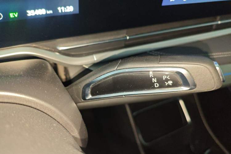 Used SAIC MAXUS Dajia 9 2024 Super Hybrid Ultra-Long Range Mountain Edition 7-Seater
