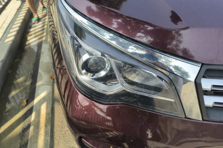 Used Venucia M50V 2017 1.6L XL CVT Luxury Edition