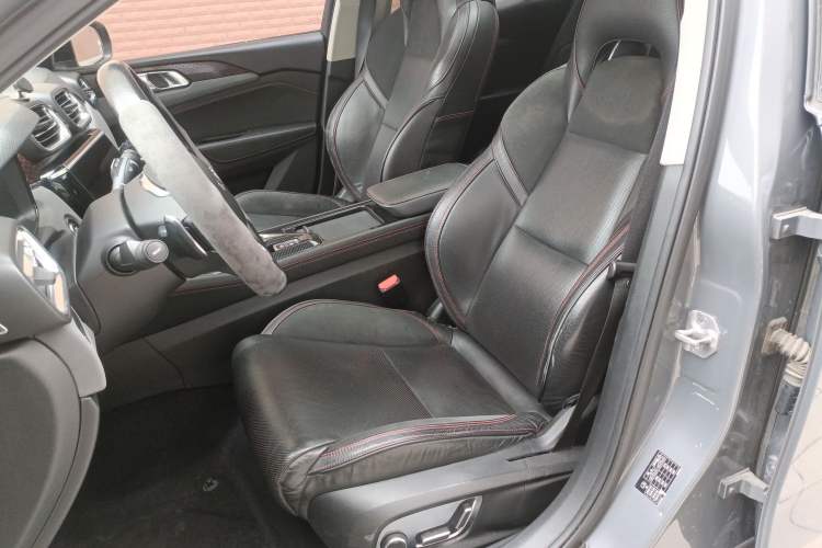 Used Lynk & Co 02 2018 1.5T DCT Two-Wheel Drive Pro Version China V Emission Standard
