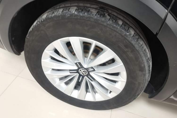 Used Volkswagen Viloran 2024 330TSI Business Edition Right Rear Wheel Hub