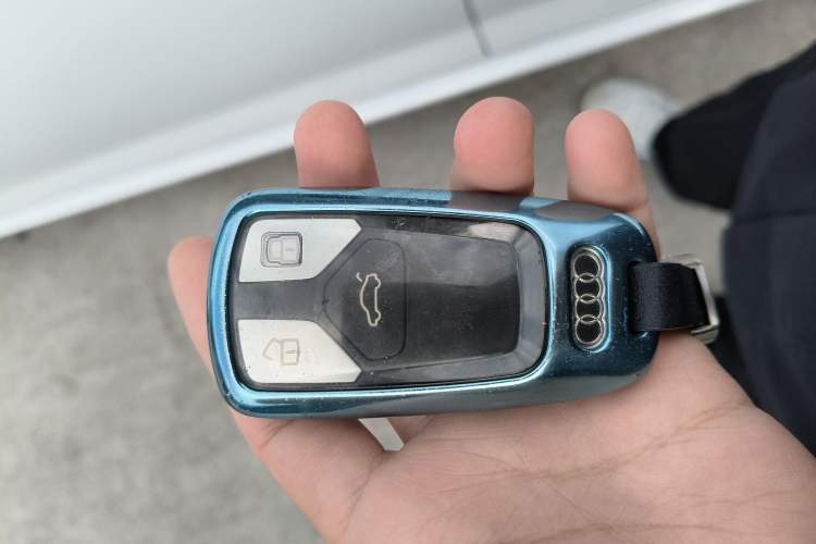 Used Audi A4L 2018 30th Anniversary Edition 40 TFSI Trendy Model
