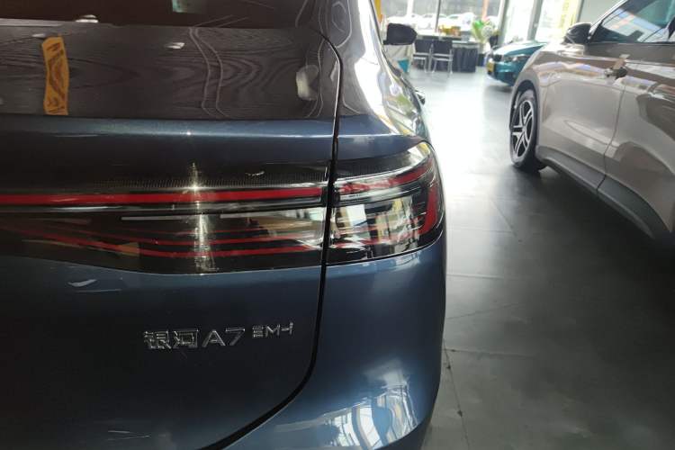 Used Geely Galaxy A7 2025 Model EM-i 150km Starship Edition
