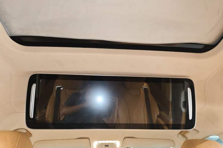 Used Mercedes-Benz V-Class 2021 V 260 L Long Wheelbase Prestige Edition
