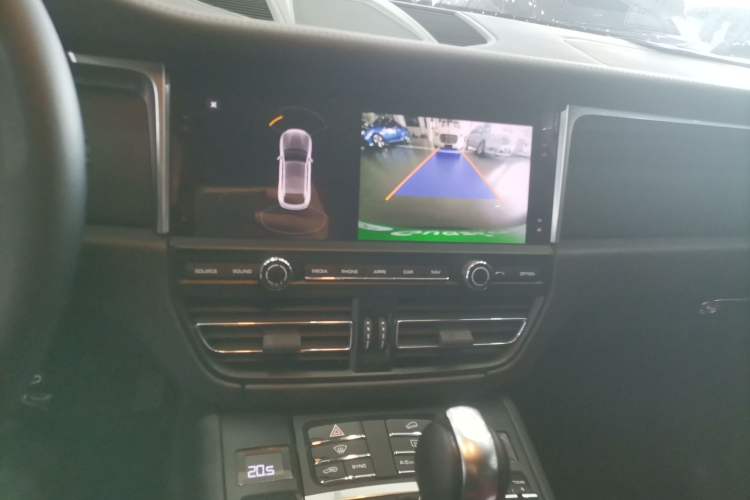 Used Porsche Macan 2018 Macan 2.0T