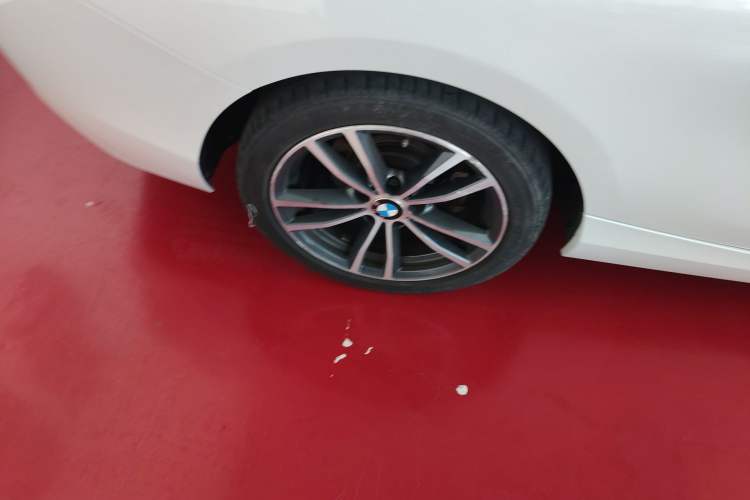 Used BMW 2 Series 2018 220i Convertible Coupe Sports Design Package
