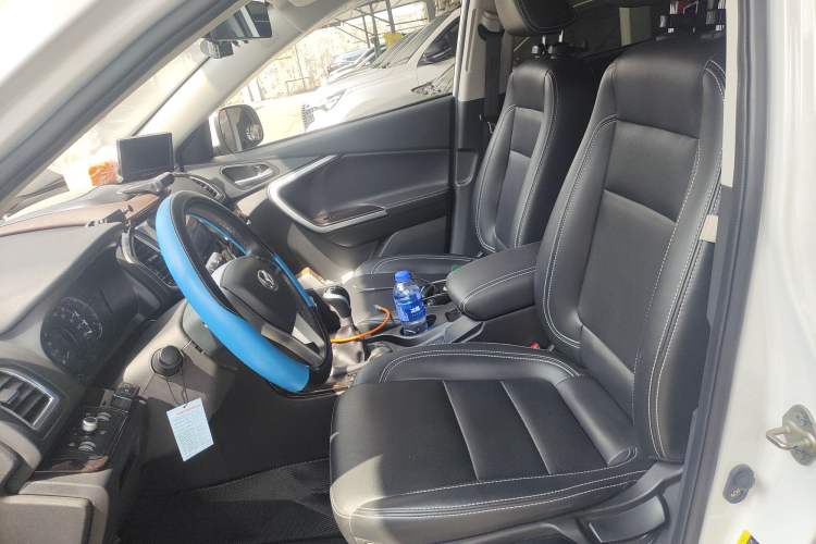 Used HYOSOW S6 2017 1.5T Manual Leading Model
