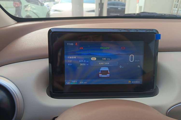 Used Wuling Hongguang MINIEV 2025 Four-Door Version Advanced Edition Instrument Cluster