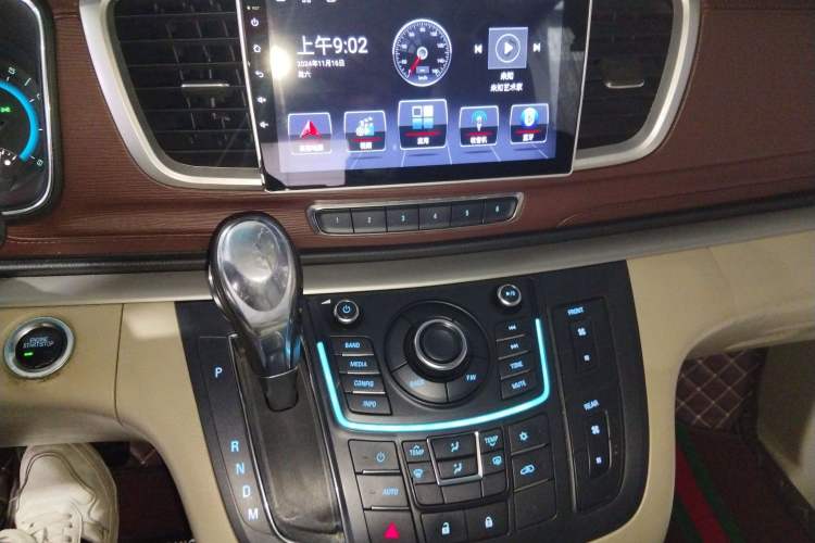 Used Buick GL8 2014 2.4L CT Luxury Business Comfort Edition Audio And AC Panel