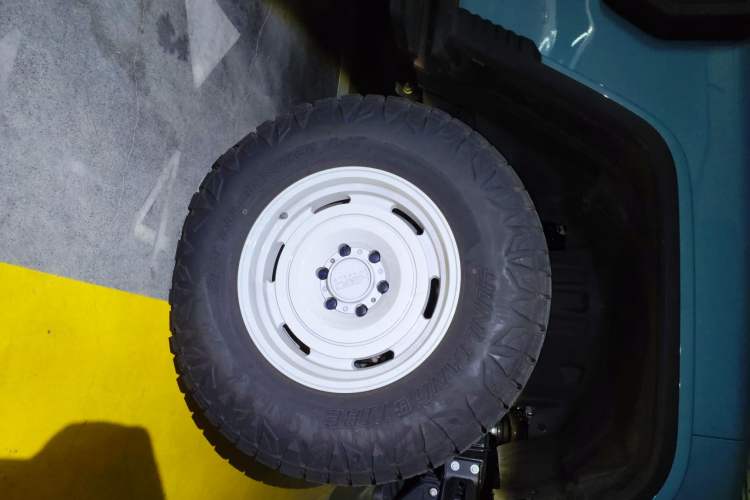 Used 212 T01 2025 2.0T Changfeng
