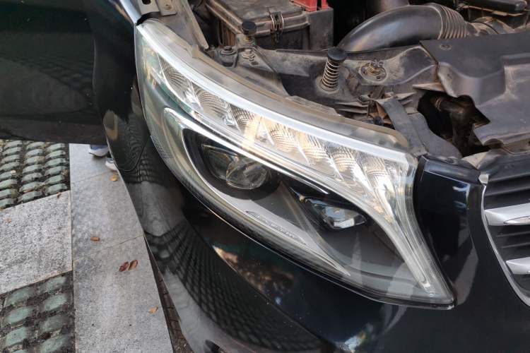 Used Mercedes-Benz V-Class 2017 V 260 Prestige Edition
