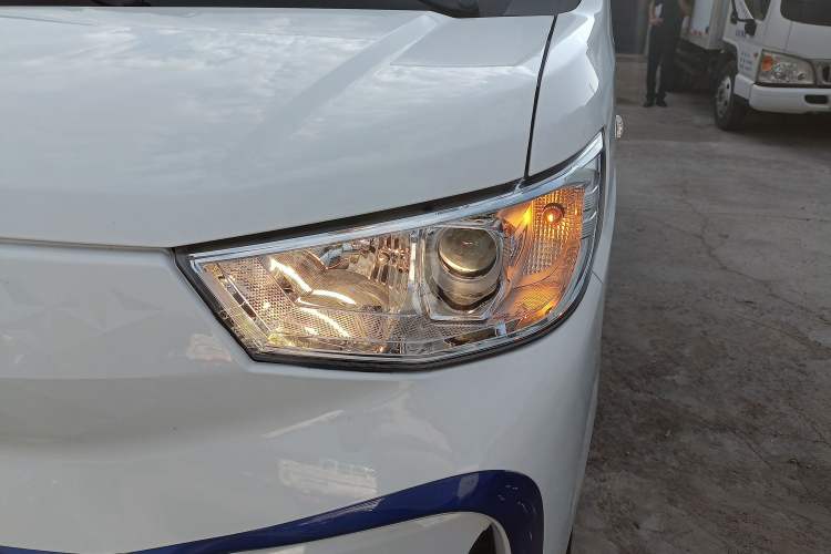 Used JAC Blue Cat 2023 M1 Zhongxinhang 38.64kWh Elite Edition