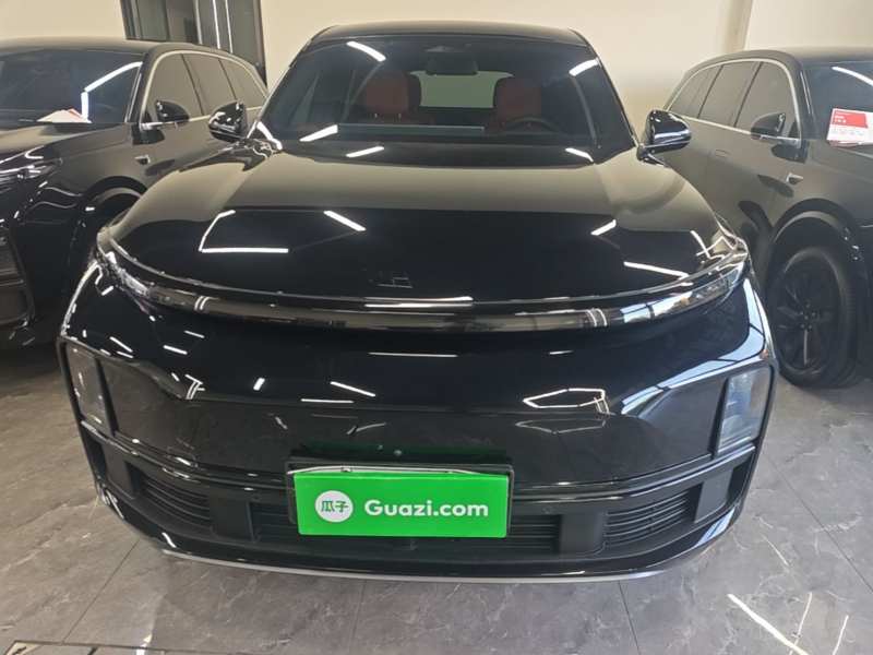 Used Li Auto L8 2023 Pro Model — 2