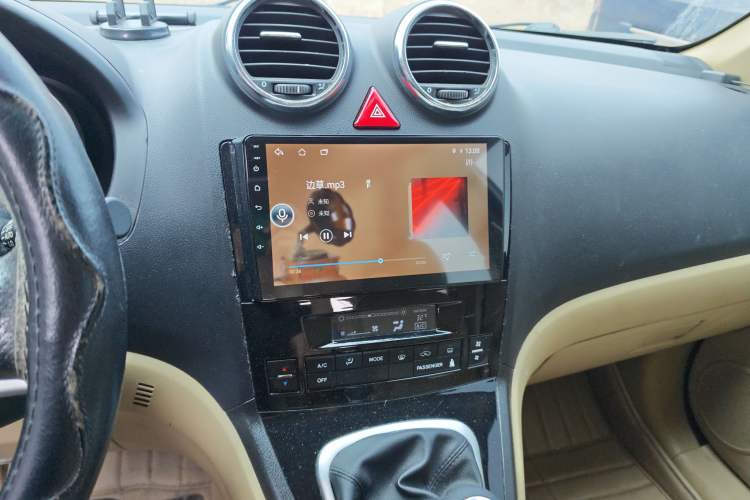 Used Haval H6 2011 2.0L Manual Two-Wheel Drive Elite Version