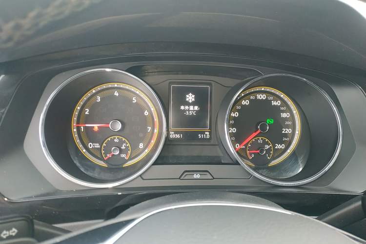 Used Volkswagen Tiguan L 2019 Revised 330TSI Automatic Two-Wheel Drive Smart & Luxury Edition China VI Standard