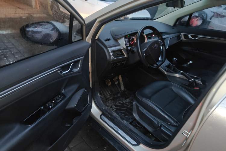 Used Geely Auto Emgrand GS 2016 Elegant Edition 1.8L Manual LingShang Model