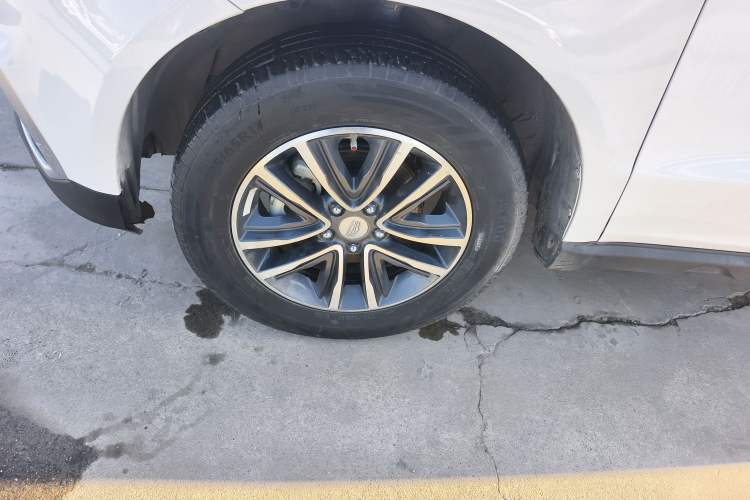 Used Geely Auto Vision X6 2018 1.4T CVT 4G Connected Luxury Version