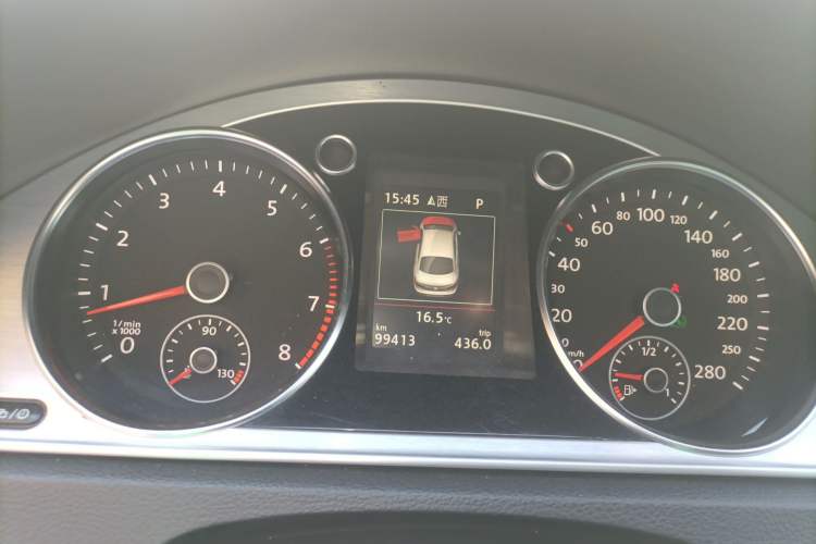 Used Volkswagen FAW-Volkswagen CC 2016 1.8TSI Luxury Model Instrument Cluster