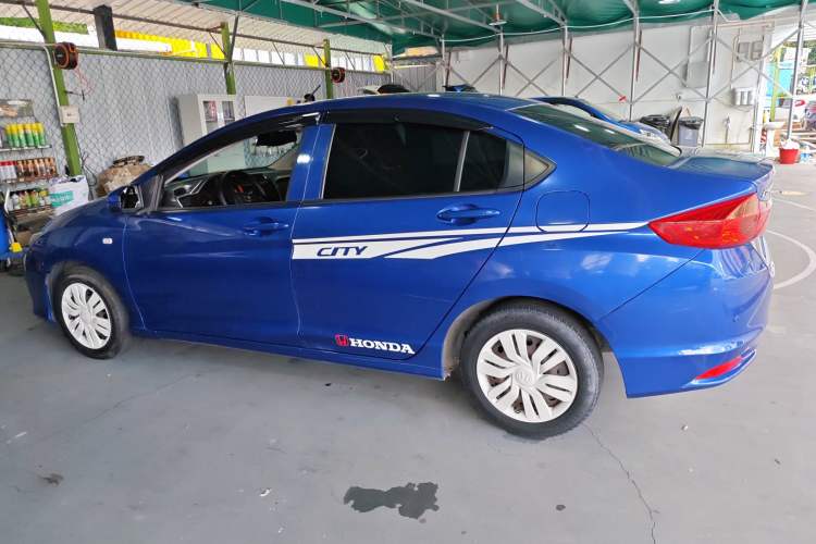 Used Honda City 2015 1.5L CVT Comfort Version