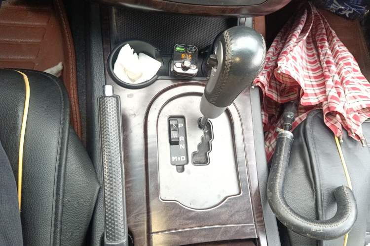 Used Roewe W5 2014 1.8T 2WD Automatic Tharu Special Edition