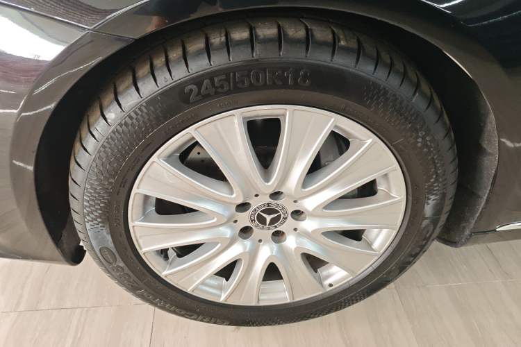 Used Mercedes-Benz S-Class 2019 S 320 L
