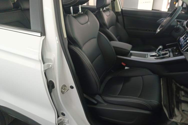 Used Geely Auto Emgrand X7 Sport 2021 1.8TD DCT Two-Wheel Drive Asian Games Comfort Edition
