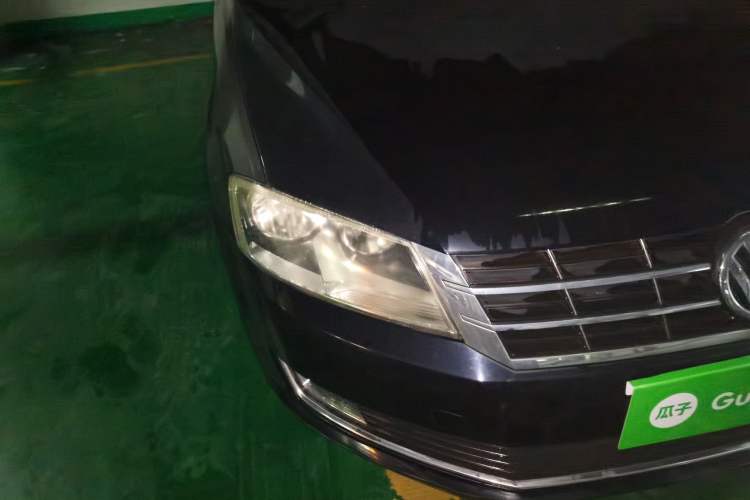 Used Volkswagen Lavida 2013 Restyled Classic 1.6L Automatic Comfort Edition Right Front Headlight