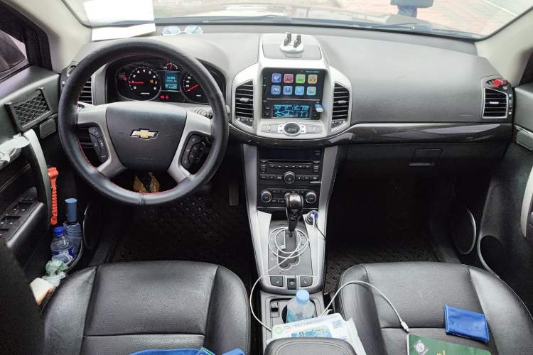 Used Chevrolet Captiva 2015 2.4L 4x4 Flagship Edition 7-Seater