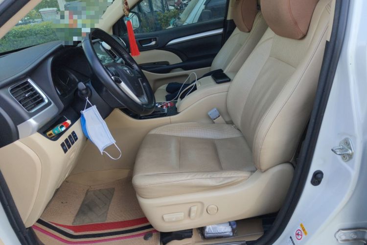 Used Toyota Highlander 2018 2.0T Four-Wheel Drive Prestige Version 7 Seats China VI Standard