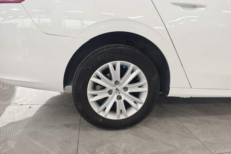 Used Peugeot 301 2016 1.6L Automatic Comfort Edition