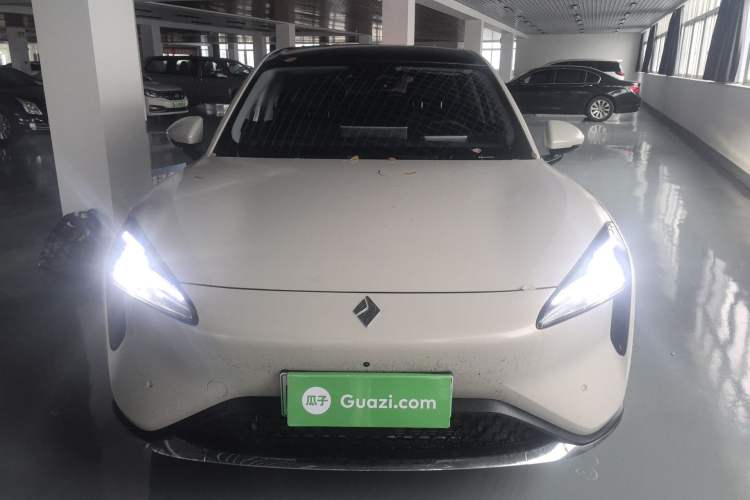 Used Baojun Yunhai 2024 600km Pure Electric Version Front