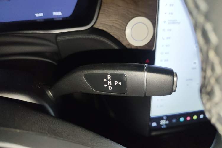 Used Tesla Model X 2020 Long-Range Upgrade Version Gear Lever