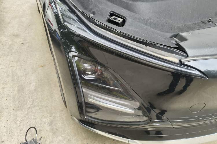Used Wuling Xingguang 2024 Co-Creation Edition 510 Advanced Model Right Front Headlight