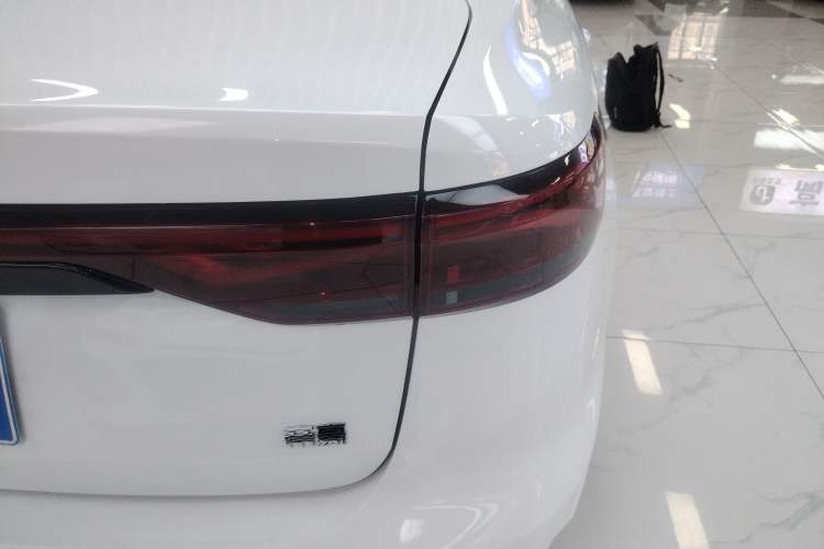 Used Geely Auto Emgrand 2023 4th Generation Champion Edition 1.5L CVT Prestige Model
