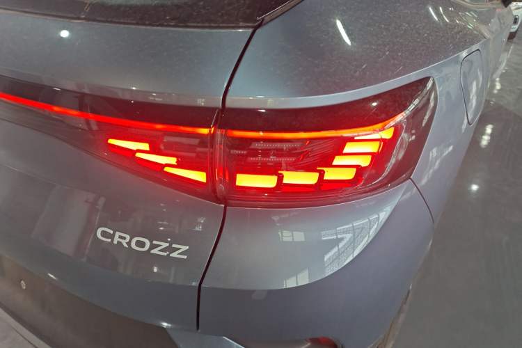 Used Volkswagen ID.4 CROZZ 2025 Pure Edition Right Rear Taillight