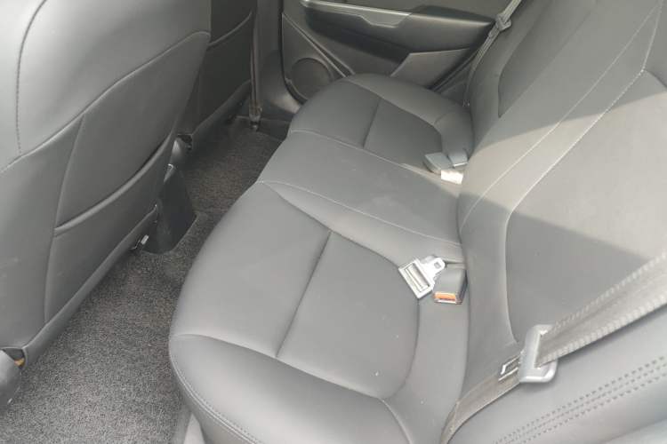 Used Kia K2 2015 Sedan 1.4L Automatic GLS