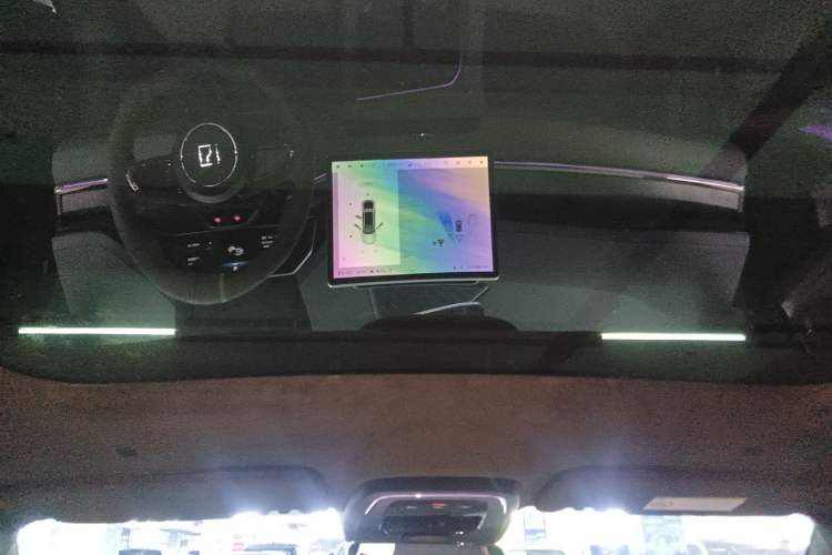 Used Zeekr 001 2023 WE Edition 86 kWh
