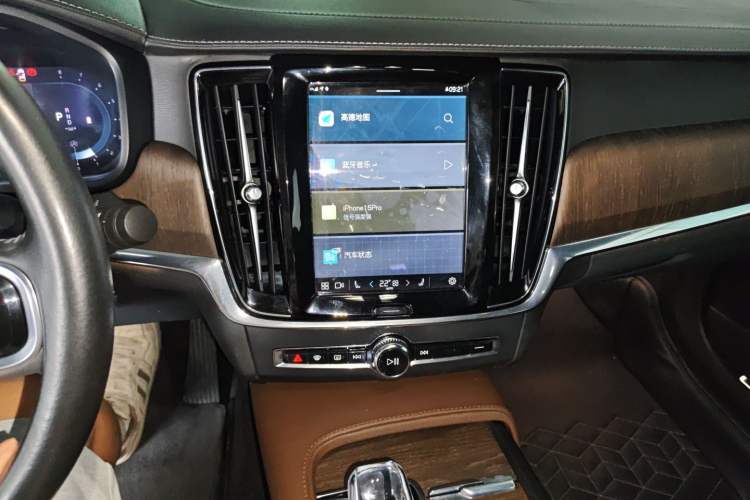 Used Volvo S90 2022 B5 Zhiyuan Luxury Edition