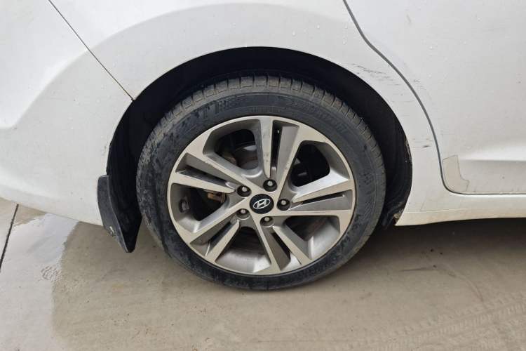 Used Hyundai Elantra (6th Generation / Lingdong) 2016 1.6L Automatic ZhiXuan – Elite Version
