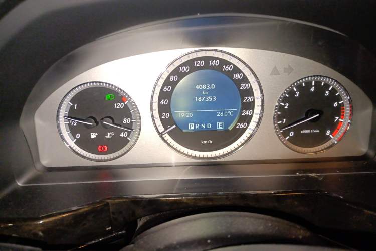 Used Mercedes-Benz GLK-Class 2011 GLK 300 4MATIC Dynamic Model