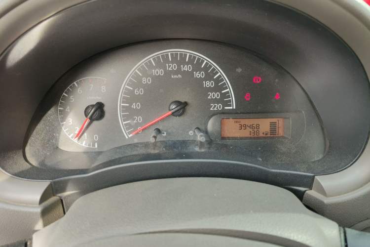 Used Nissan Sunny 2011 1.5XE Manual Comfort Edition