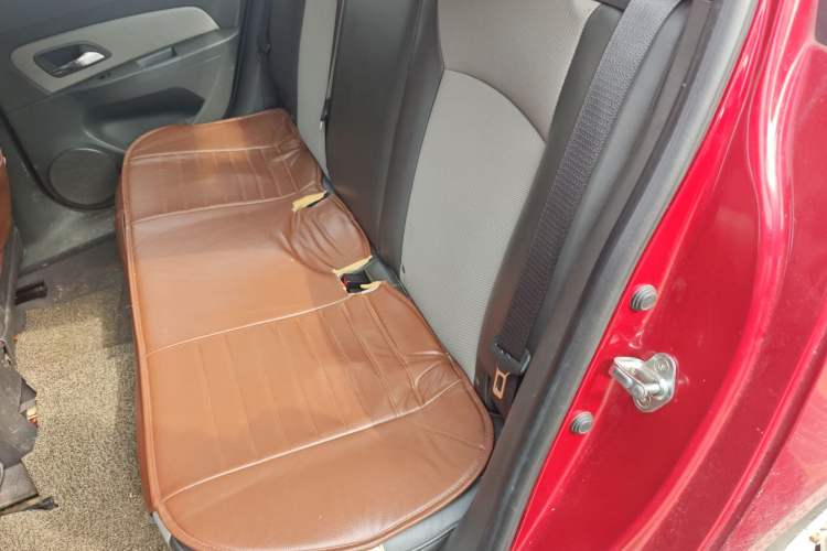 Used Chevrolet Cruze 2013 1.6L SL MT
