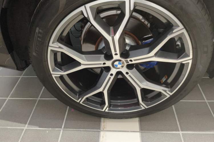 Used BMW X6 2022 xDrive40i Luxury Edition M Sport Package