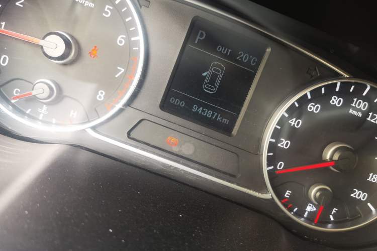 Used Land X7 2015 2.0T Panoramic Prestige Edition